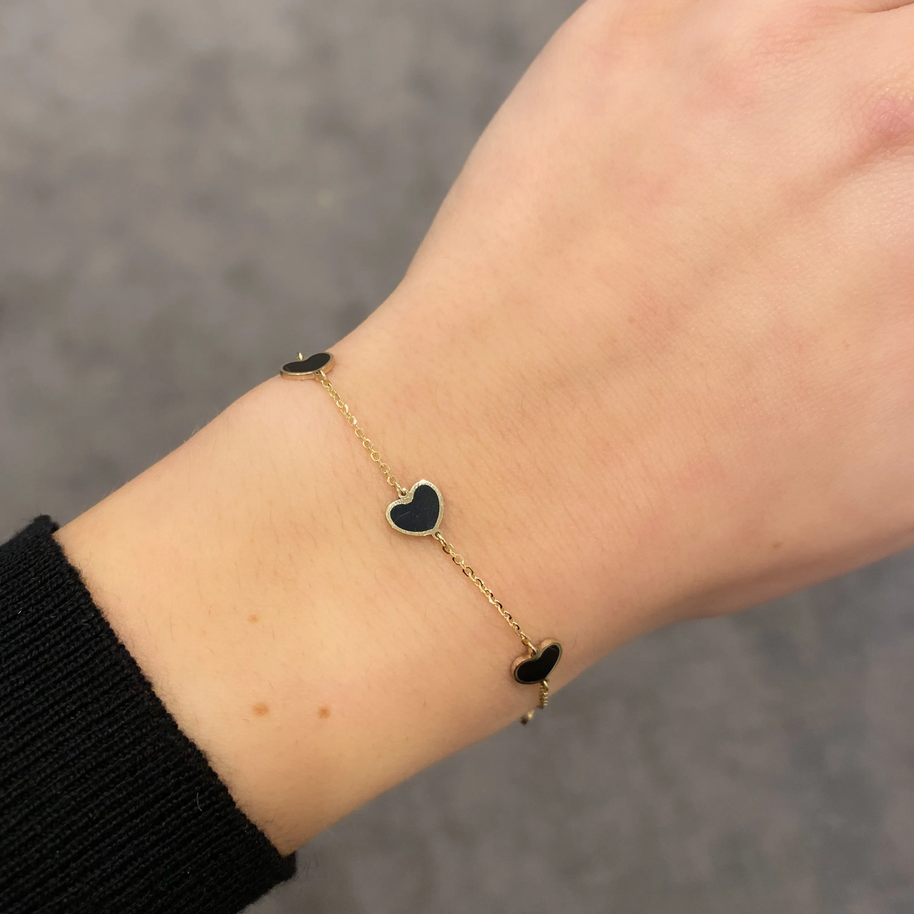 14K GOLD BLACK SMALL MEGAN HEART BRACELET