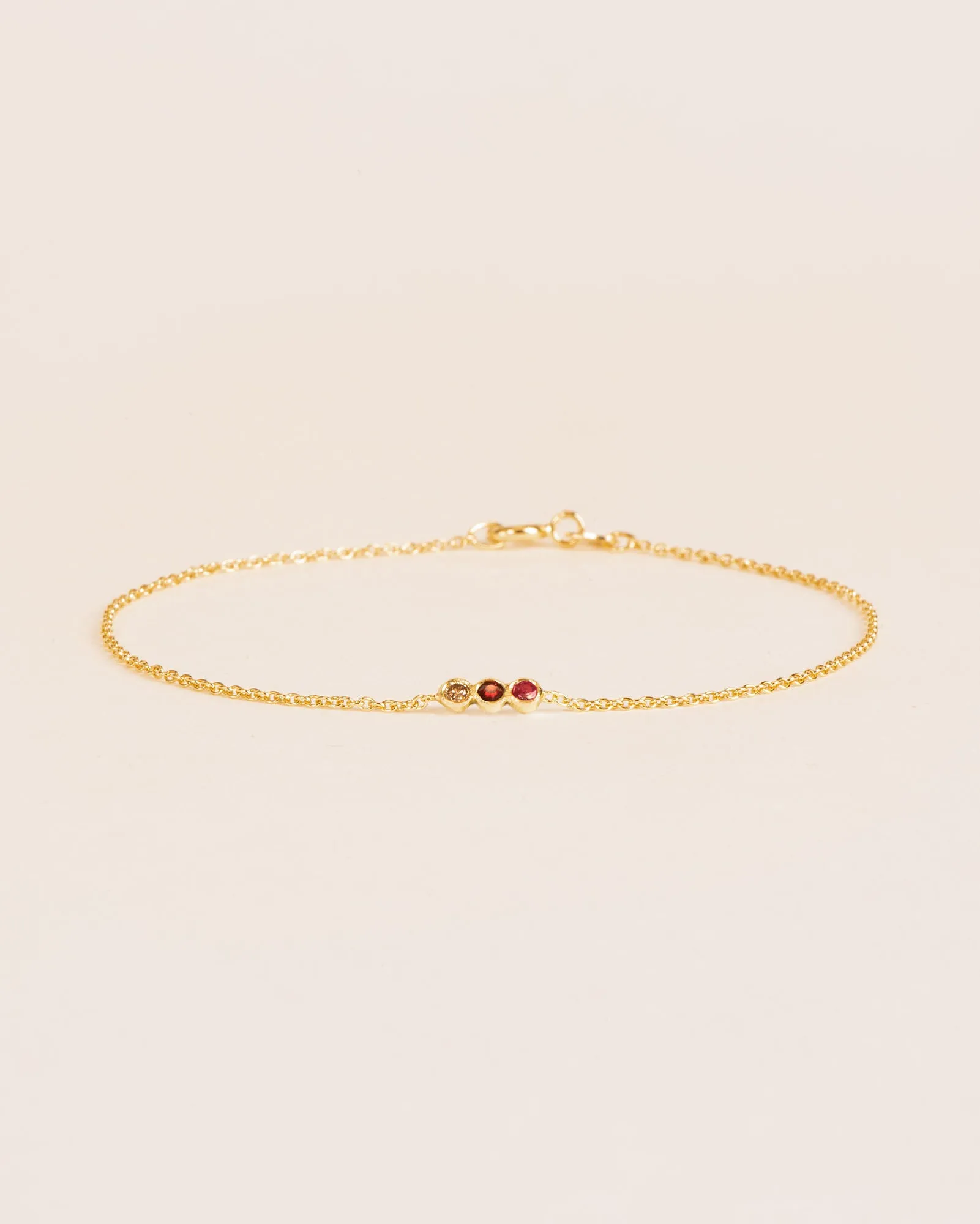 18K Gold Bracelet w. Diamond, Ruby & Garnet