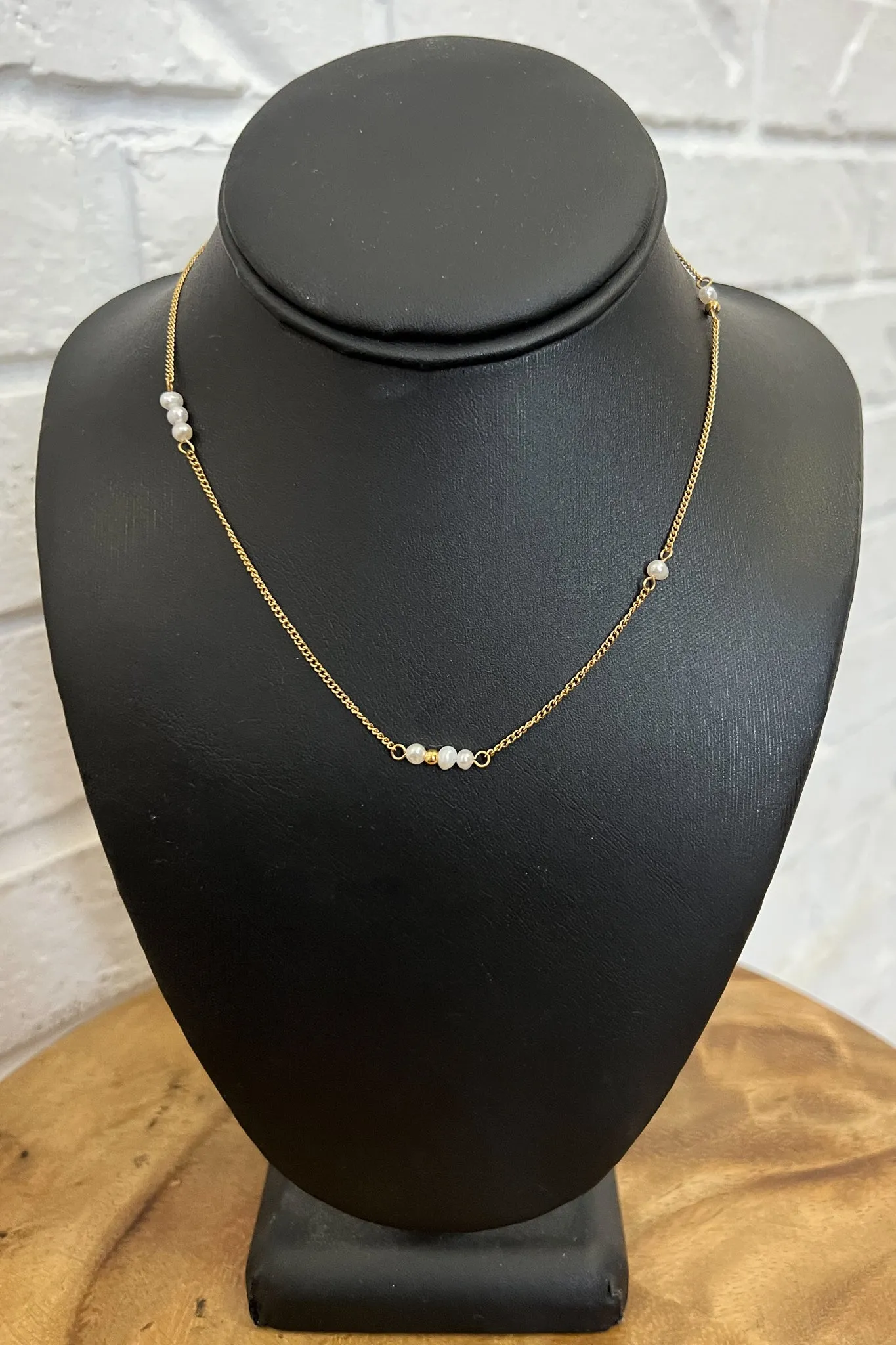 18K Maria Dainty Pearl Necklace