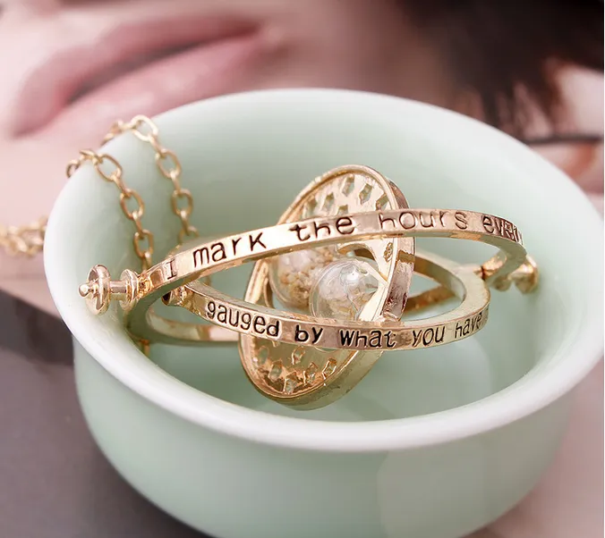 2015 New Arrival Harry Potter Time Turner Necklace