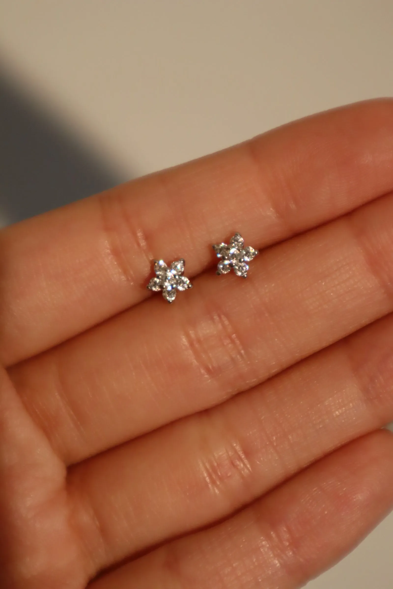 925 Sterling Silver Diamond Flake Stud Earrings