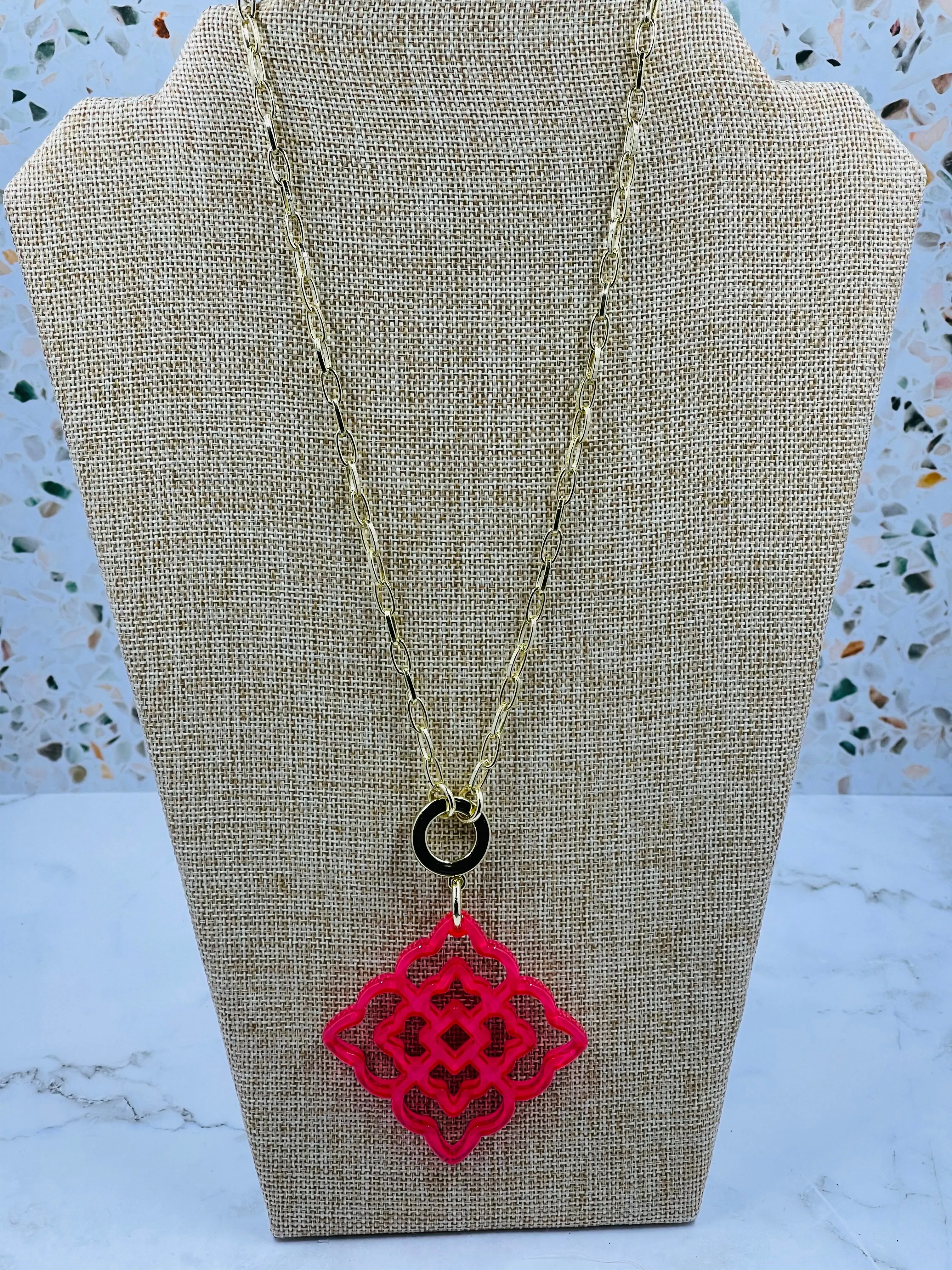 Adjustable Rose Resin Pendant Necklace