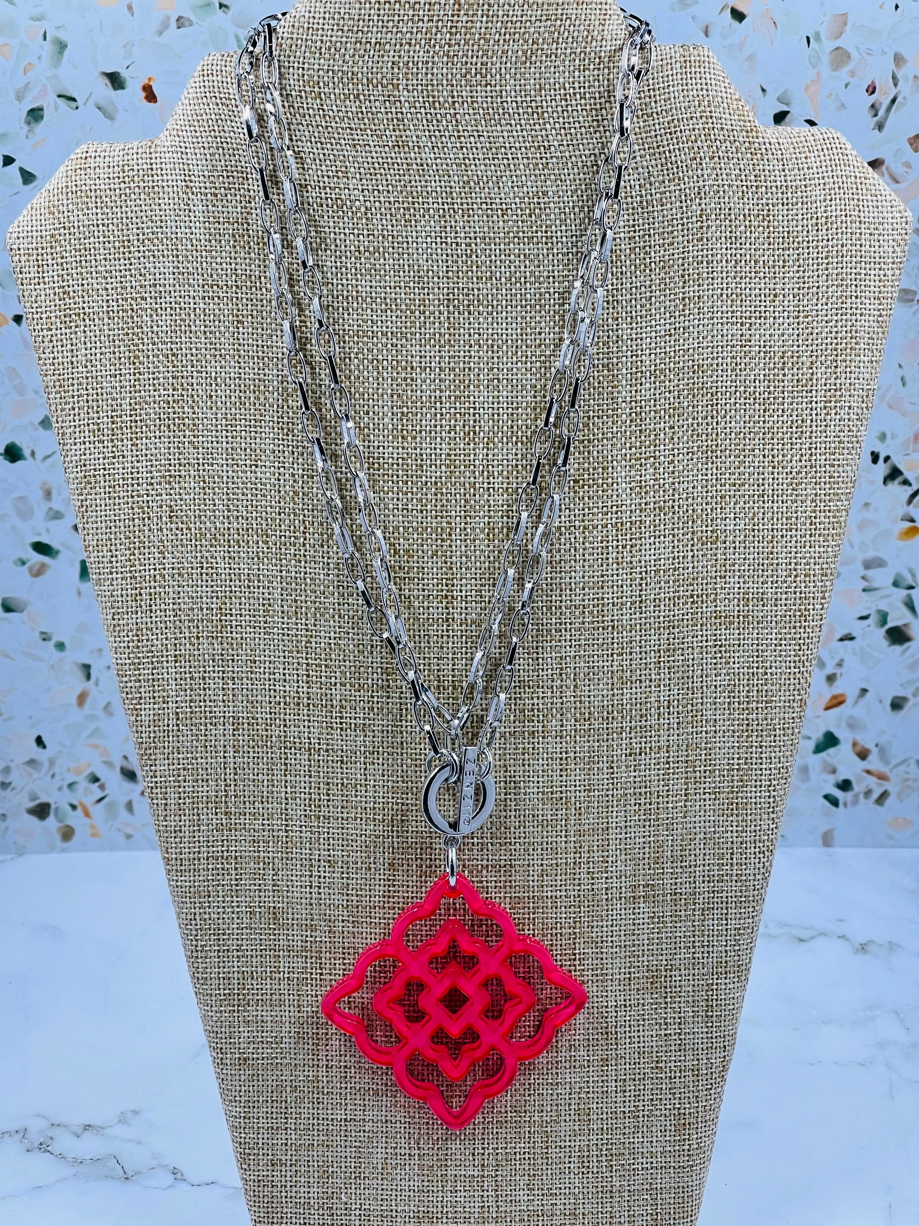 Adjustable Rose Resin Pendant Necklace