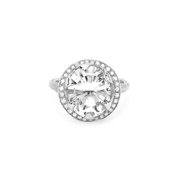 Baby Queen Oval Diamond Setting with Full Pavé Halo