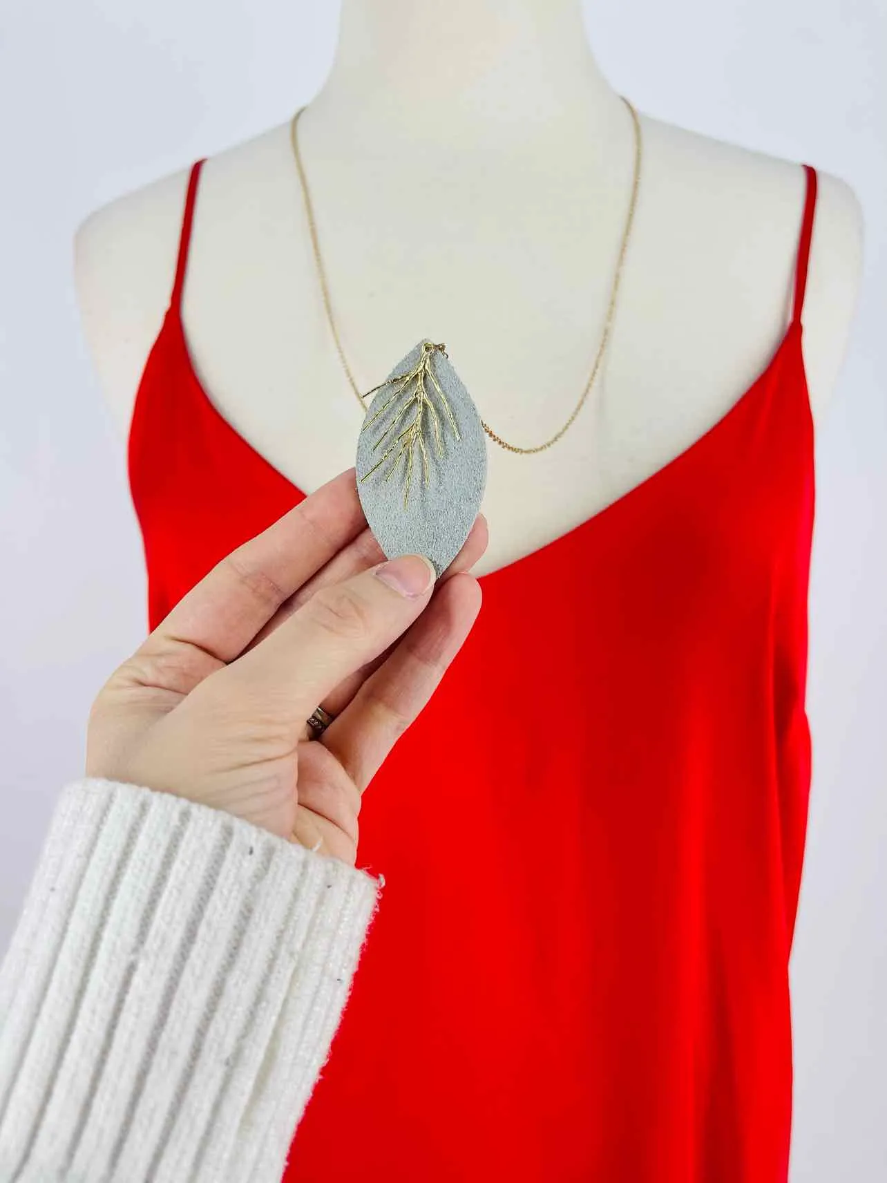 Leaf Metal Jewelry Necklace