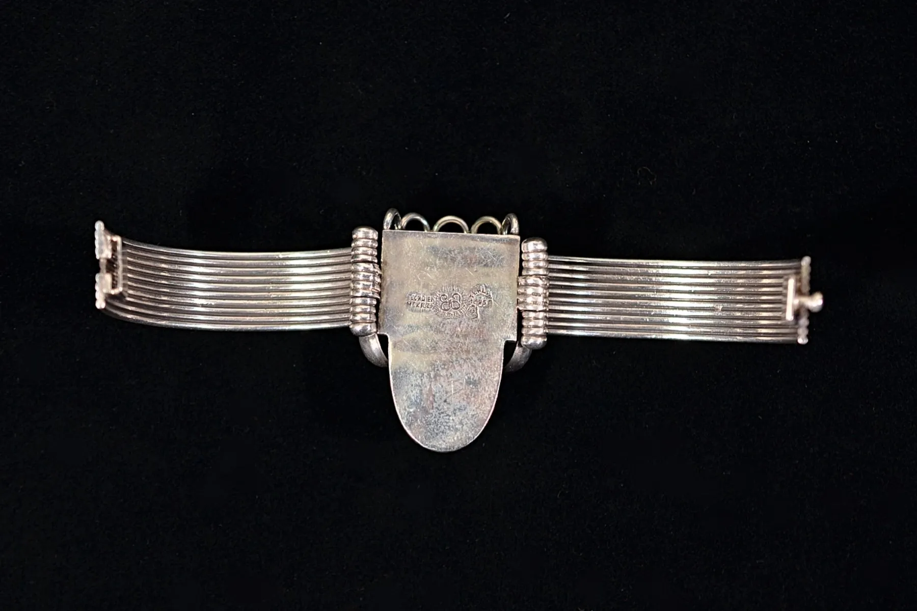 Los Ballesteros Taxco 925 Silver Bracelet, Carved Stone Aztec Warrior 77.9 Grams