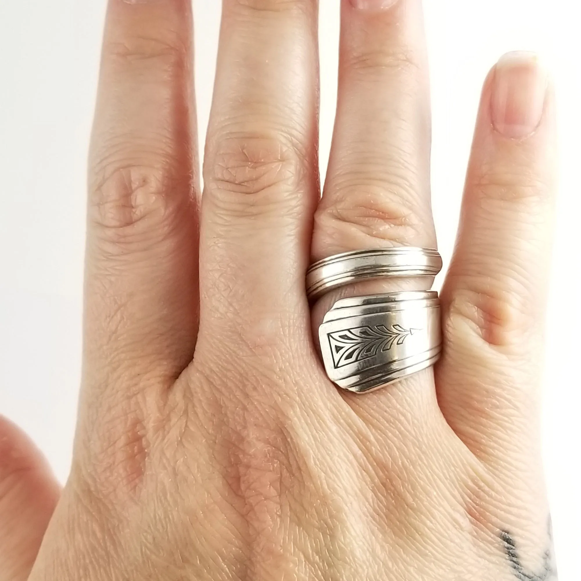 Oneida Clarion Wrap Around Spoon Ring